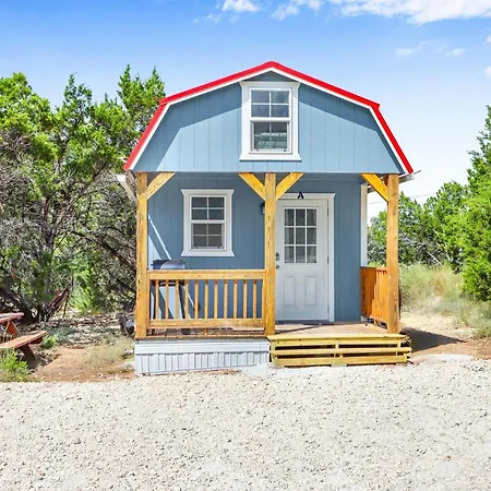 Lakewood Estates - Cozy Loft Cabin